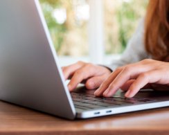 Как почистить клавиатуру MacBook от пыли и пролитой жидкости